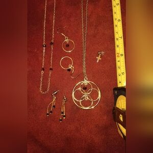 Elegant Gold and Black Jewelry Set